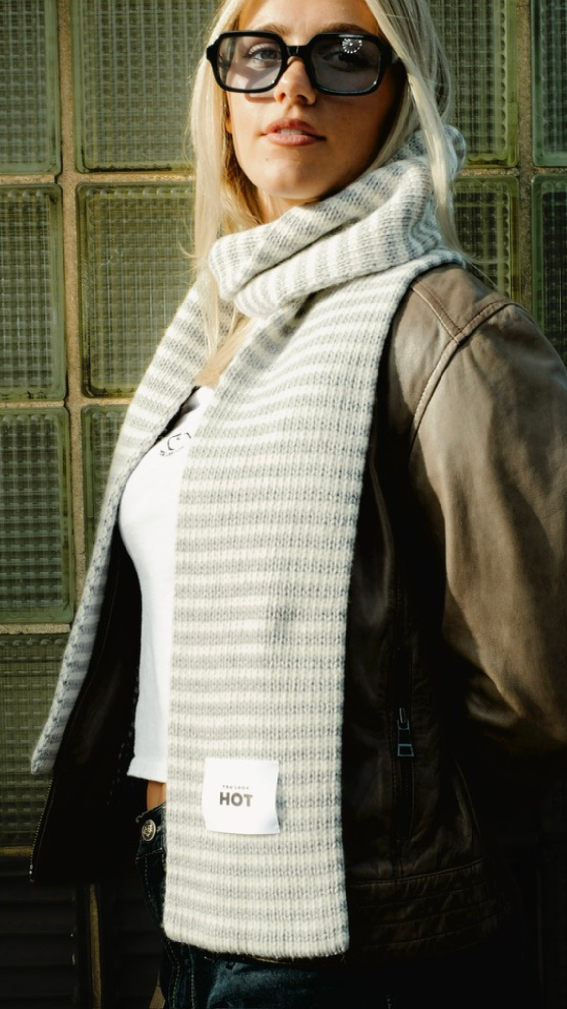 The Lorelai Scarf - Grey & Cream