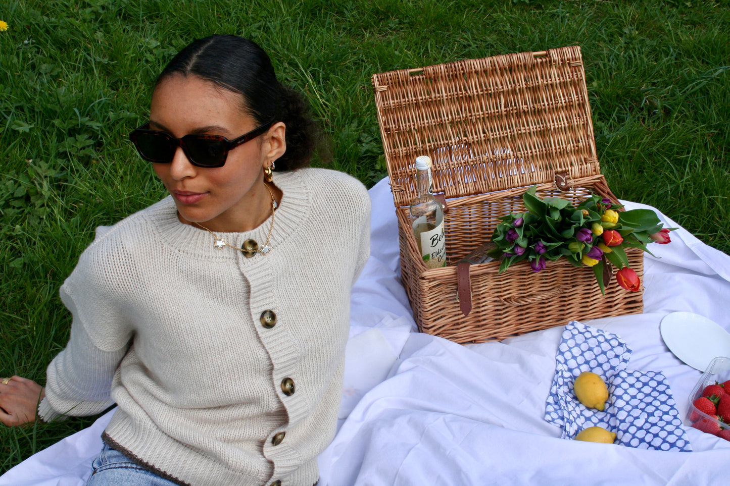The Tess Cardigan - Oatmeal & Light Brown