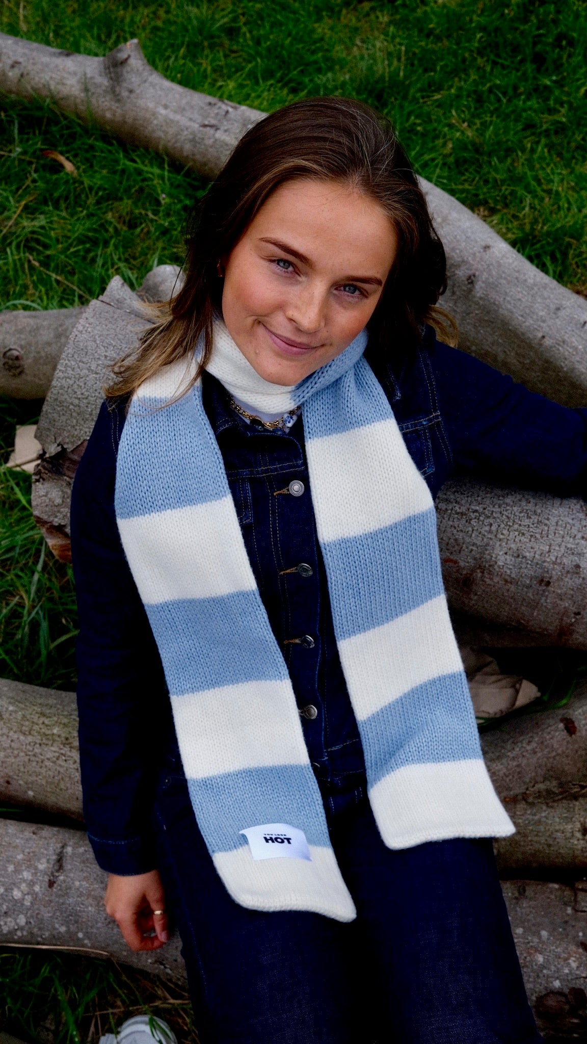 The YLH Scarf - Cream & Baby Blue