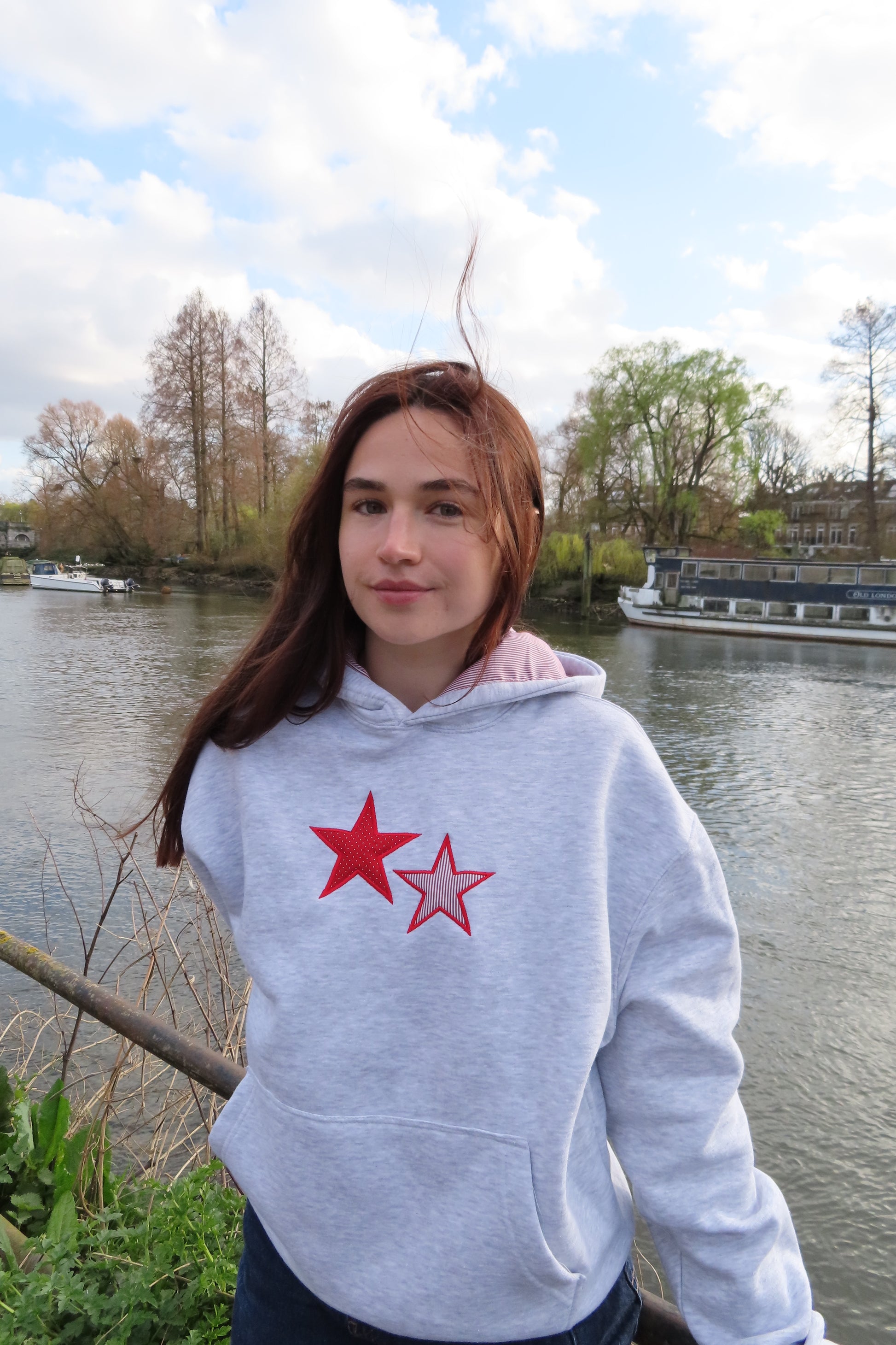 The YLH Star Hoodie - Red