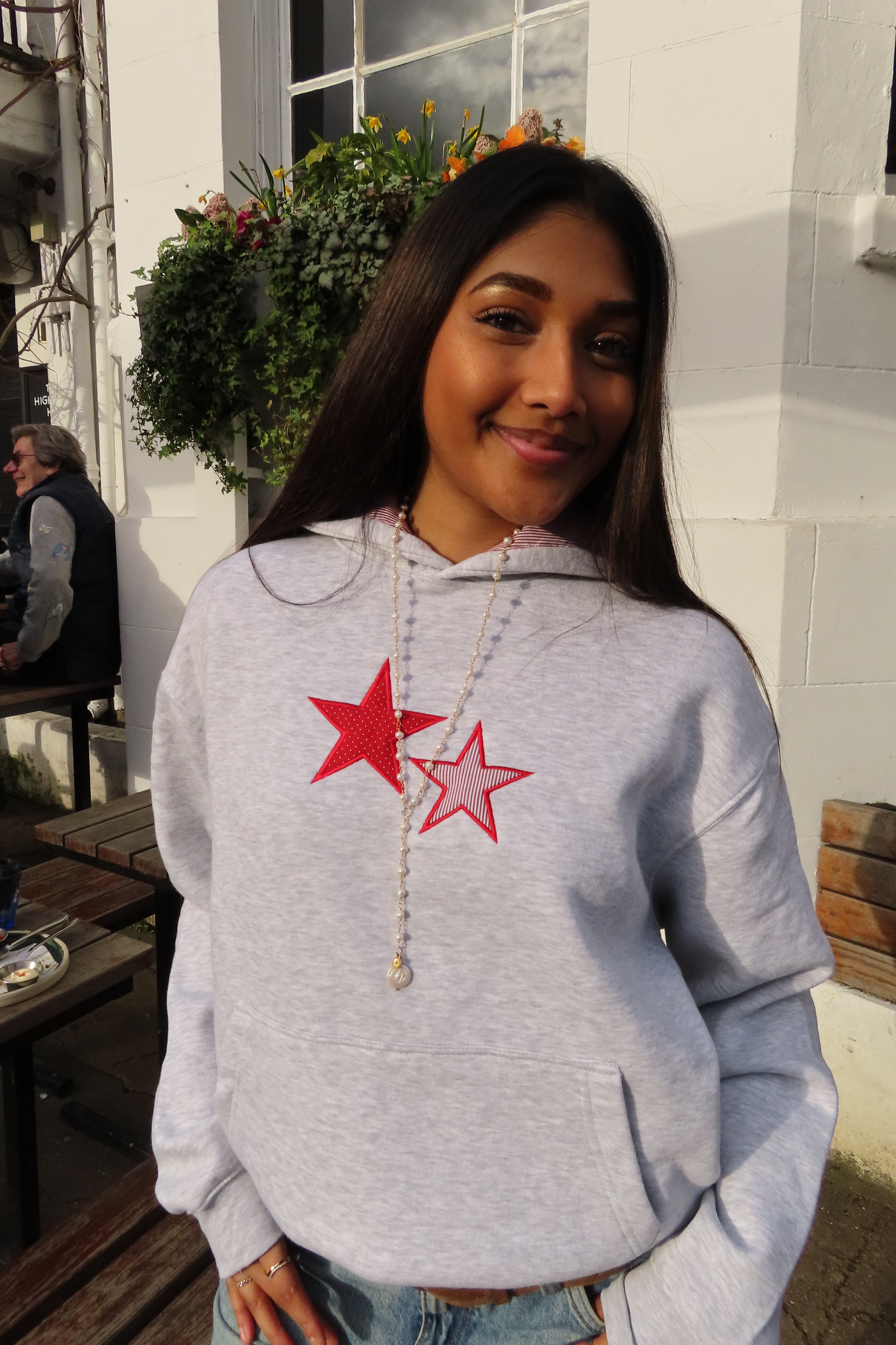 The YLH Star Hoodie - Red