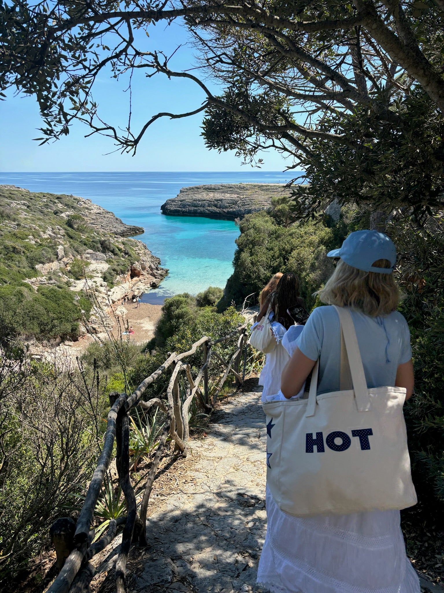 The HOT Beach Bag - Navy